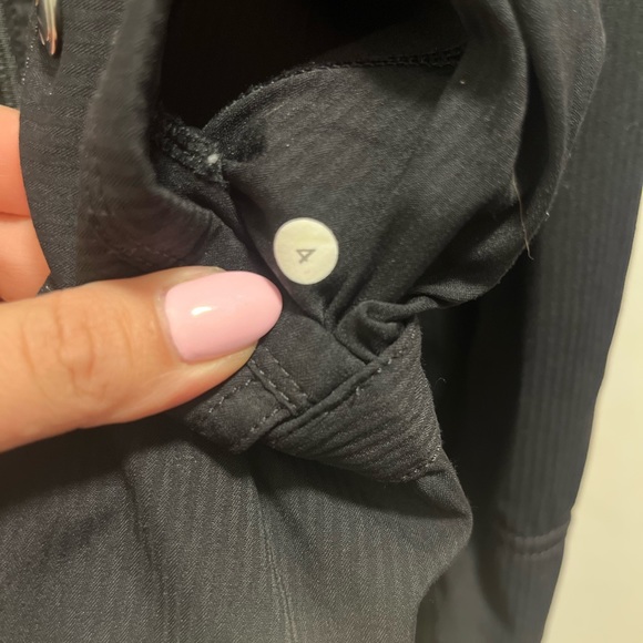 RARE FIND!!! Lululemon Jacket - Picture 9 of 13